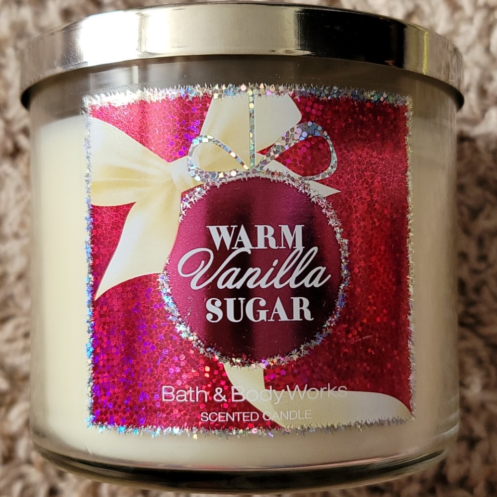 Brand new 3 wick candle